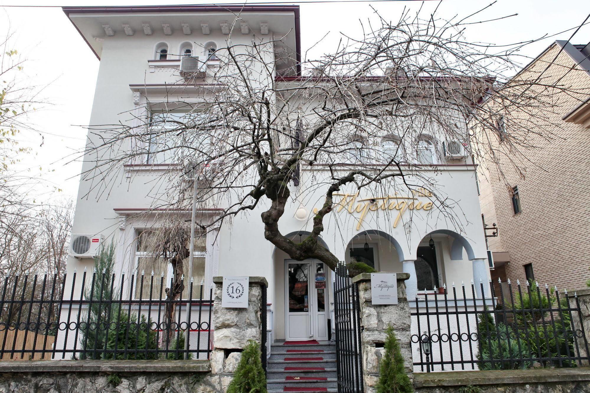 Villa Mystique Belgrad Exterior foto